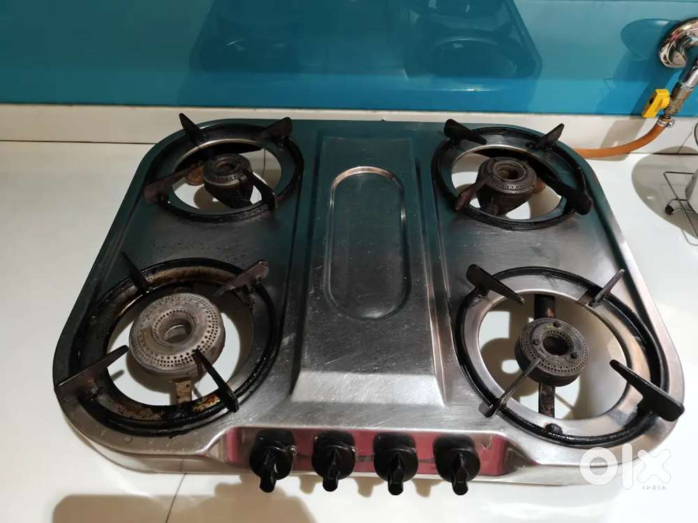 Gas with 4 burner Available