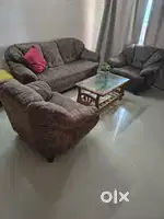 5 seater sofa with table