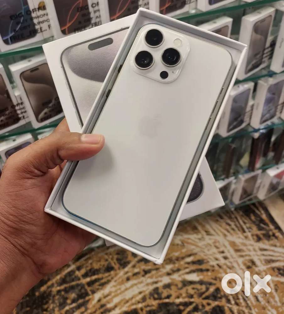 IPHONE 15PRO REFURB VERIENT AVALIABLE BOX KIT WITH ACCESSORIES