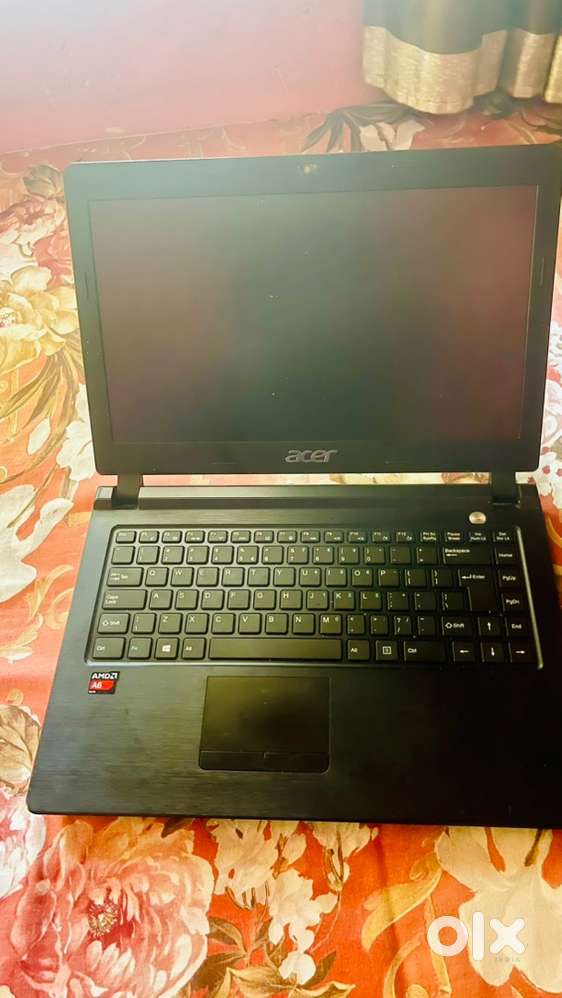 Acer laptop 4gb ADM Only Battery Issues New Condition
