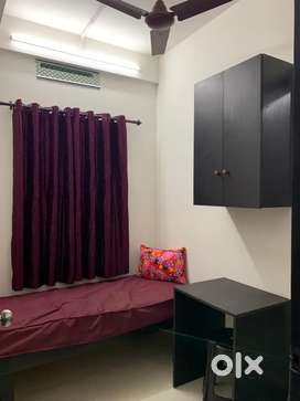Furnished single room for rent near infopark/csez