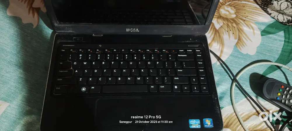 Dell i3 leptop good condition 8GB RAM and 256 GB SSD OR 750GB HARDDISK