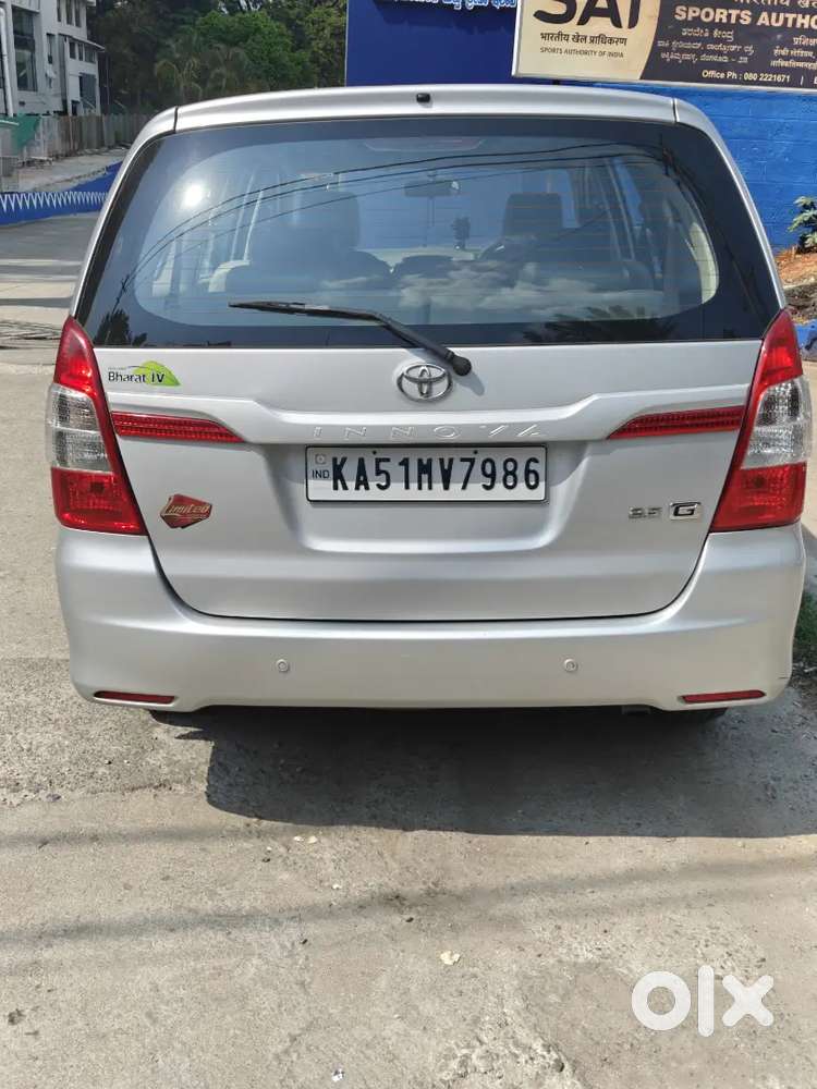 Toyota Innova 2014 November Diesel 106000 Km Driven