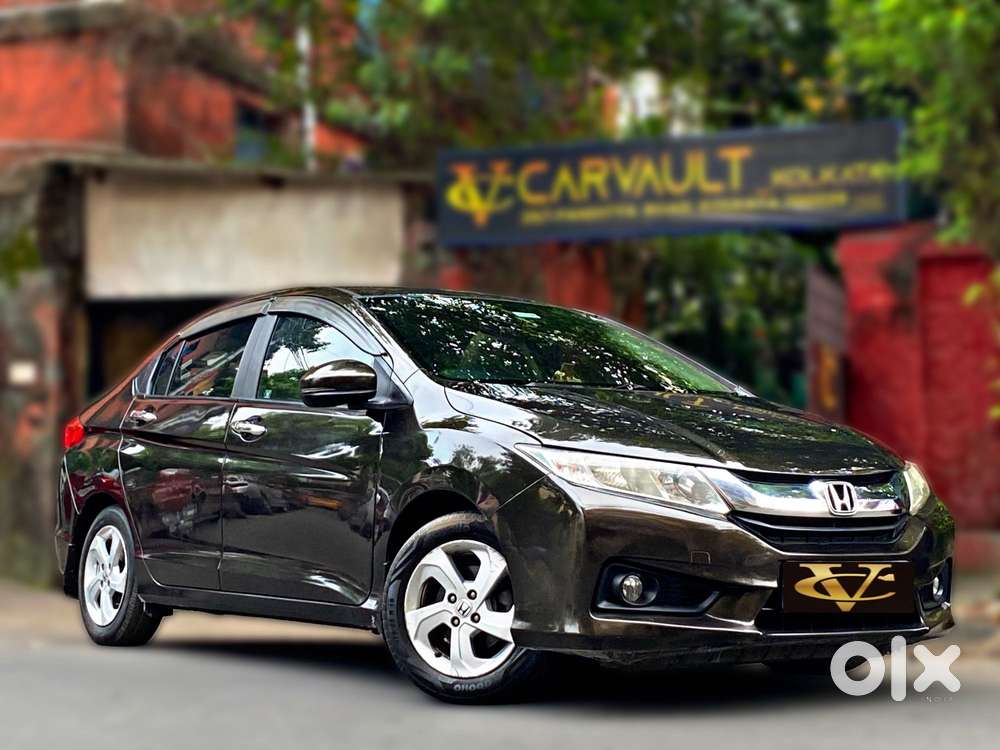Honda City V AT Sunroof I-VTEC, 2015, Petrol