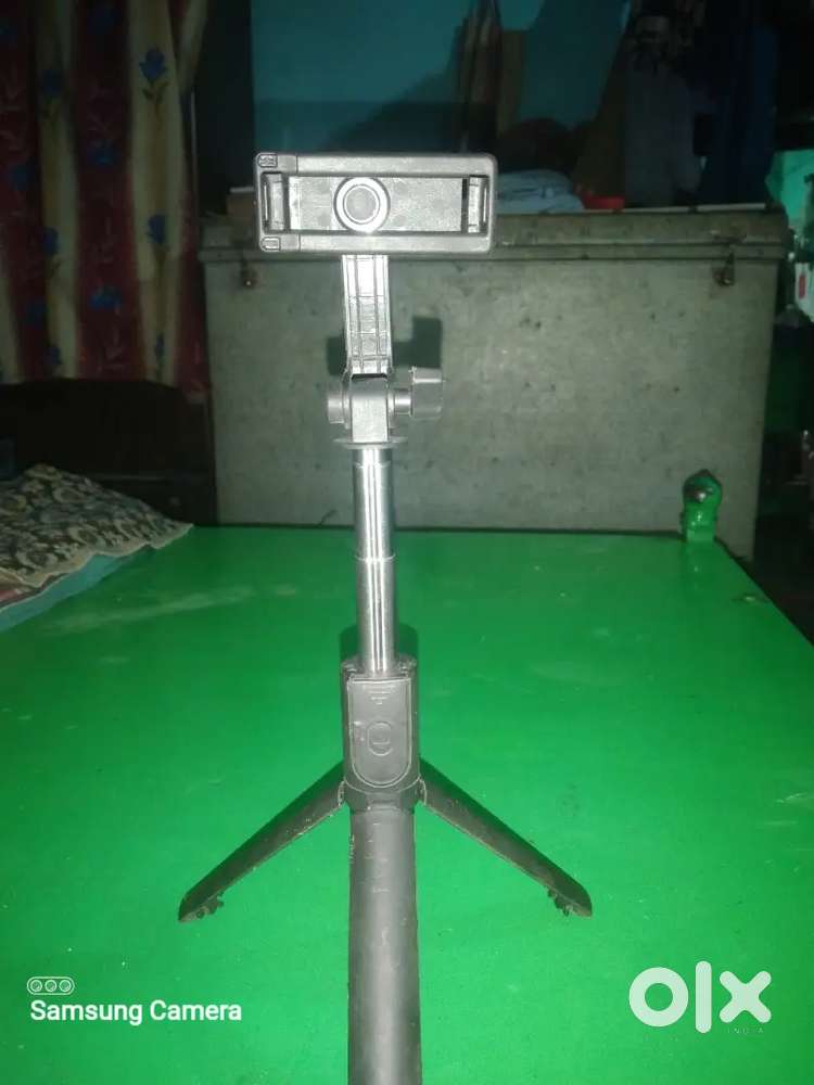 Bluetooth selfi stick for sell