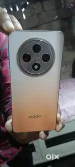 Oppo f27 5g smart fon