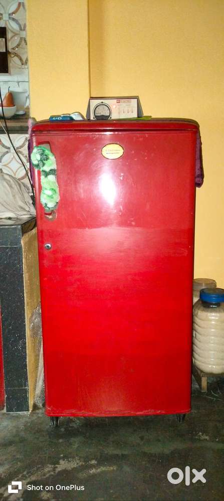 Refrigerator Electrolux Kelvinator 180L