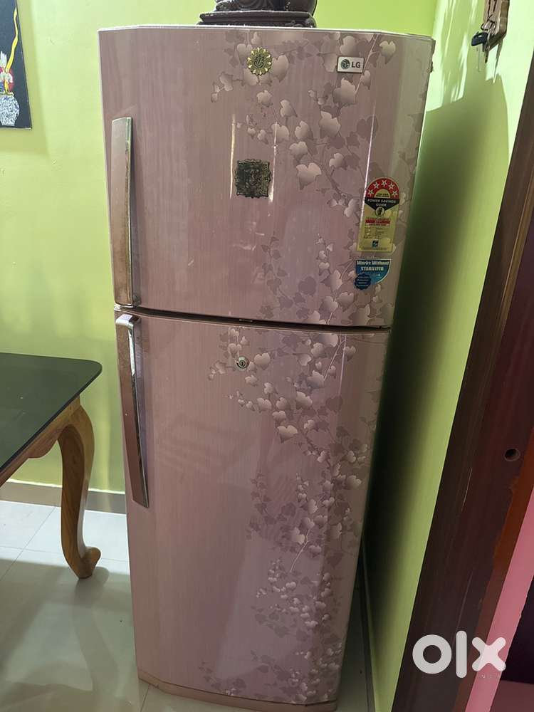LG refrigerator 238 litre