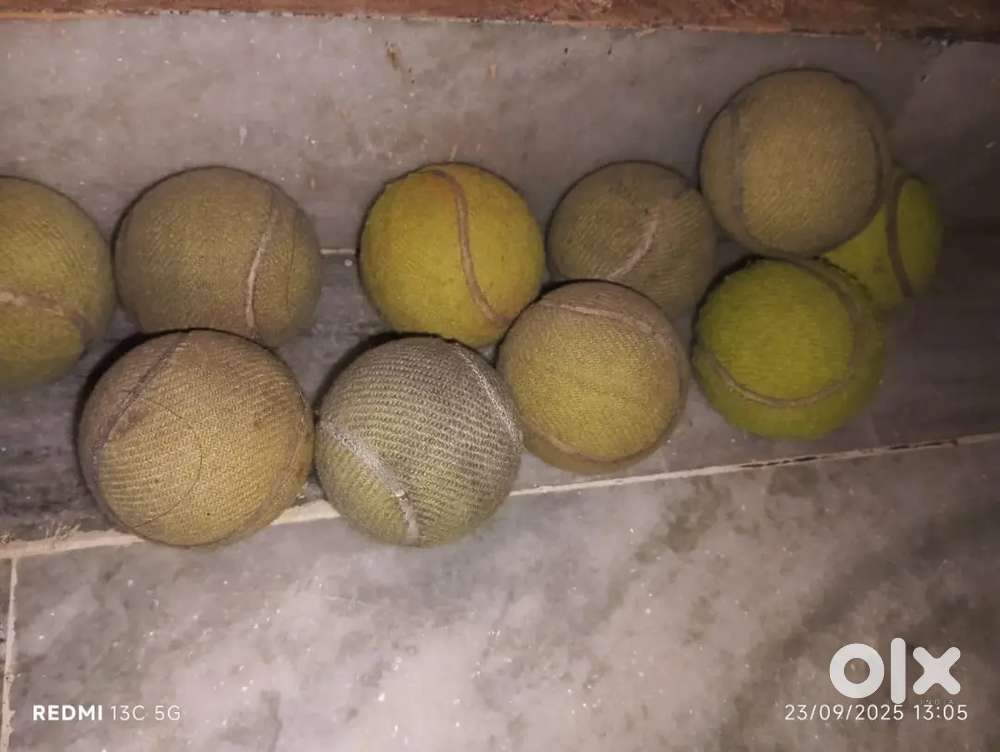Tennis ball
