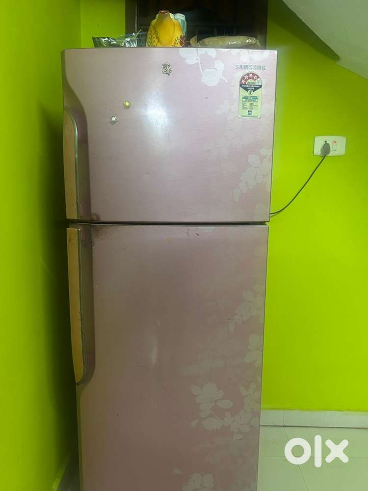 Double door fridge