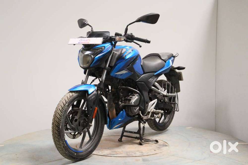 1065 BAJAJ PULSAR P150