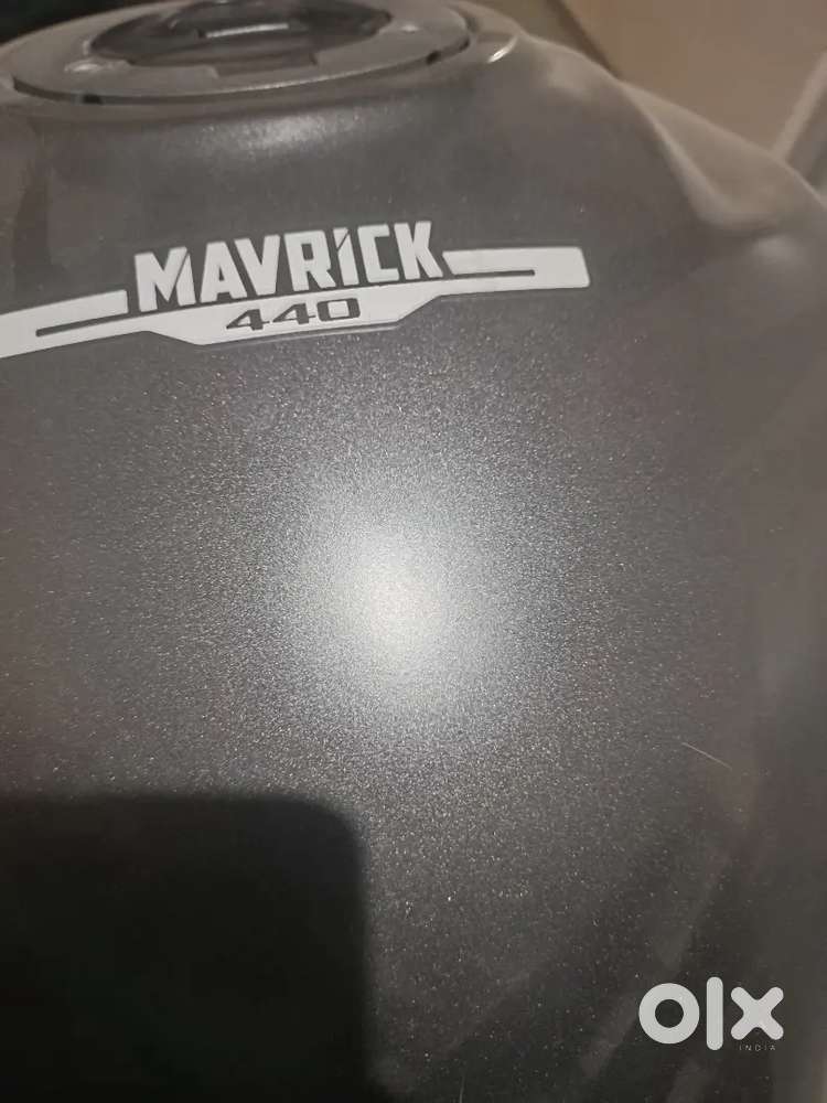 One handed use. Good Condition.Less use.