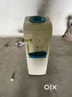 Voltas water dispenser