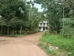 URGENT SALE (വീടും സ്ഥലവും വില്പനക്ക്)