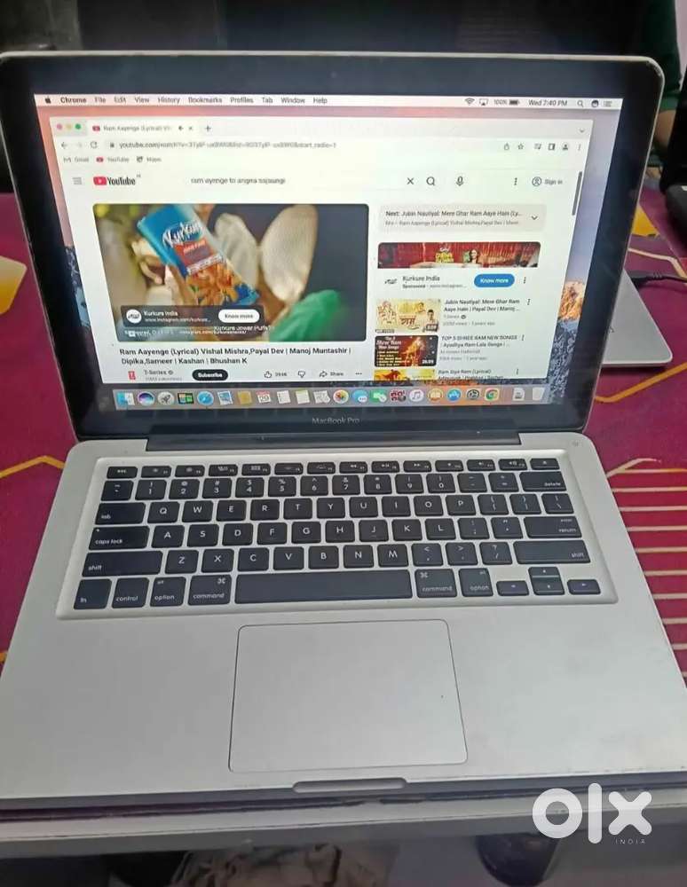 MacBook pro a1278 i5 processor 4/256gb SSD. With original charger