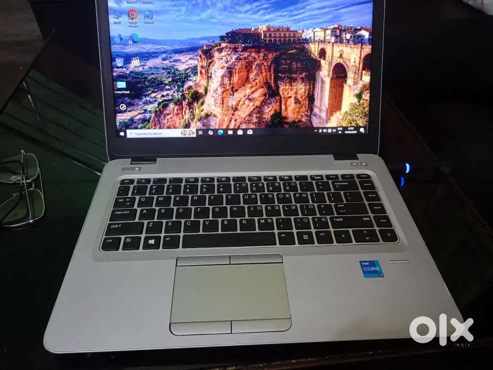 HP laptop Intel core i7