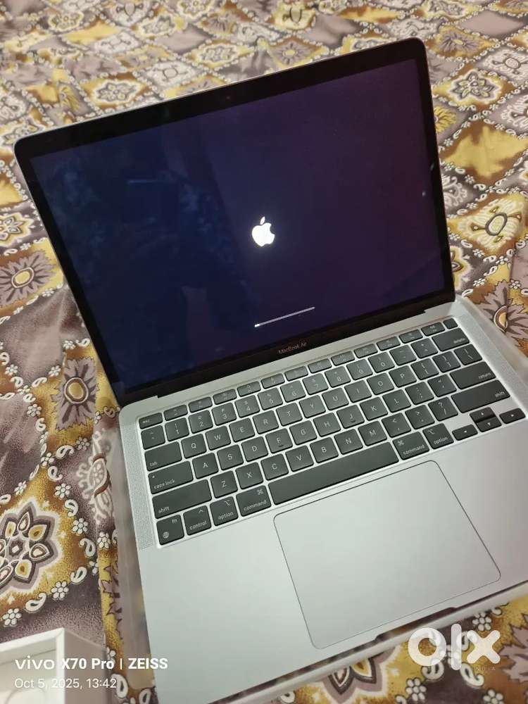 MacBook Air M1
