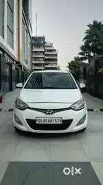 Hyundai i20 2012-2014 Asta Optional with Sunroof 1.2, 2013, Petrol
