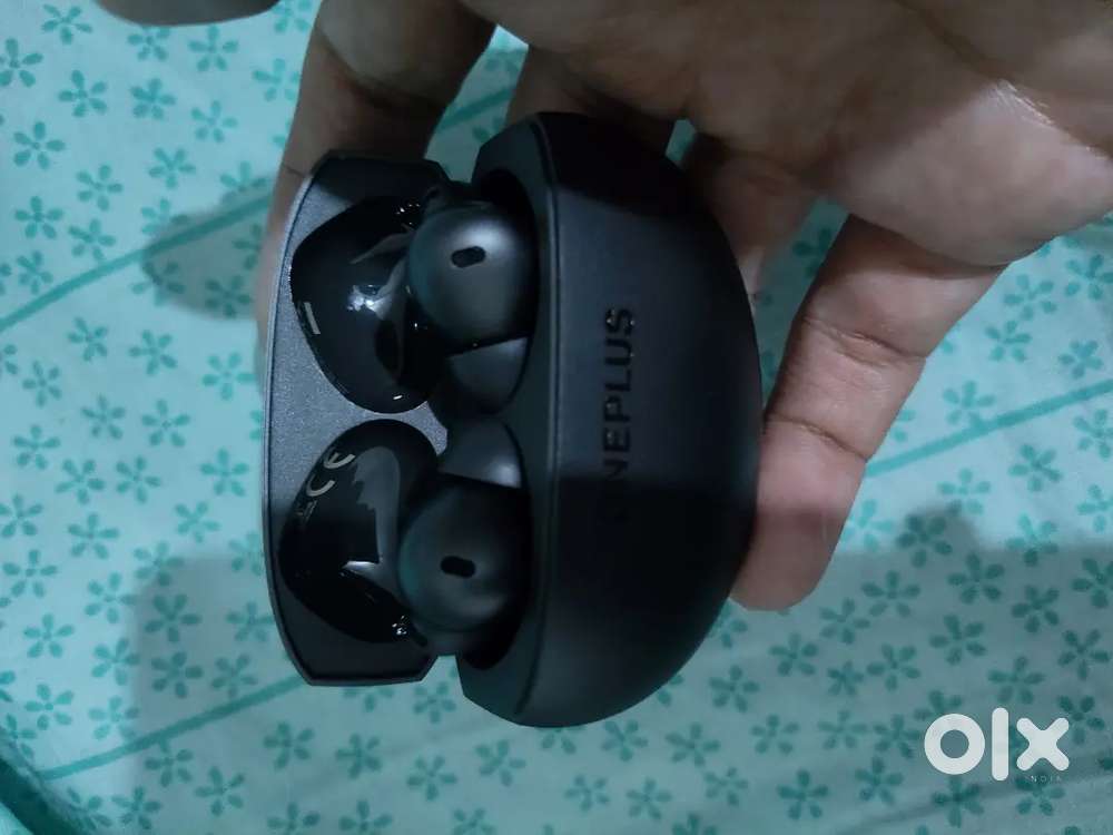 Oneplus buds 4 - new condition