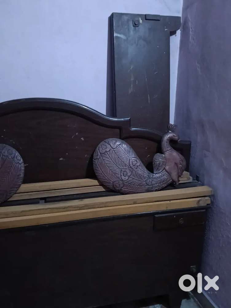 Furniture cot for sale