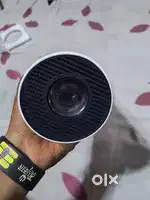 PLAY 4K LED PORTABLE PROJECTOR