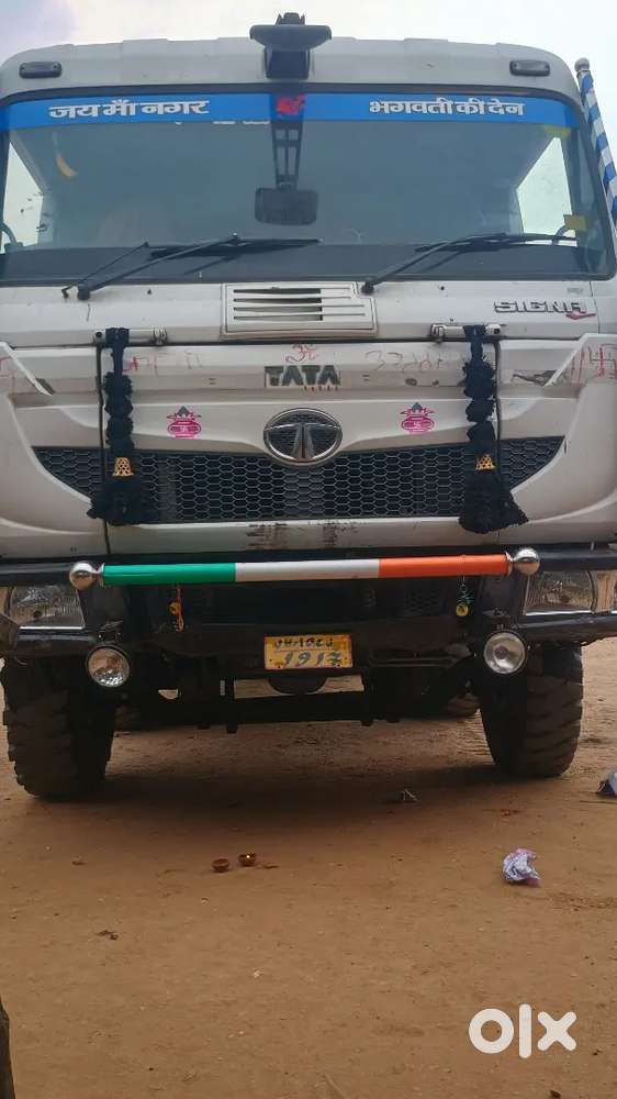 Tata signa 4825