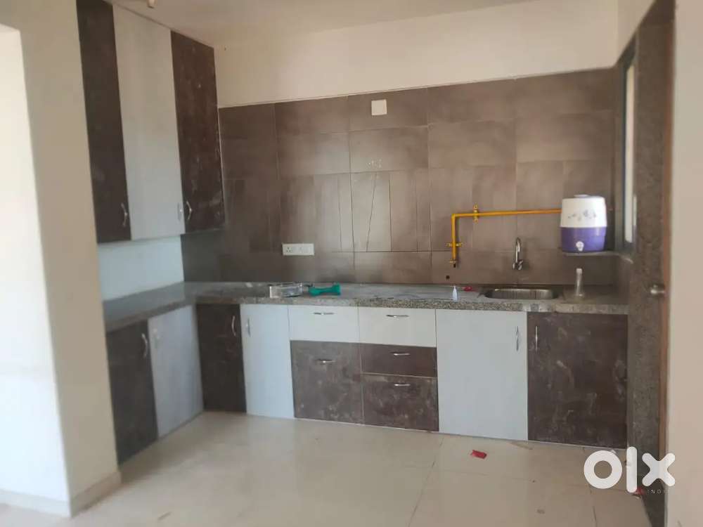 2 BHK Flat available for rent in south bopol
