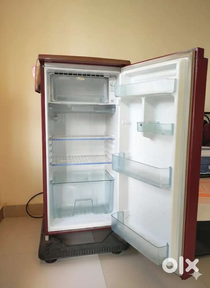 Samsung 192L Direct Cool Refrigerator, Excellent Condition Stabilizer