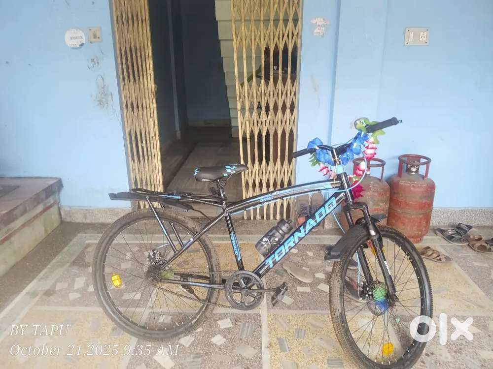Gang tornado cycle good condition