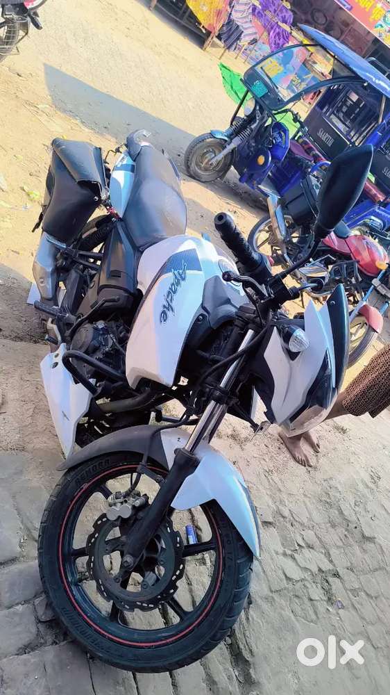 2018 model TVS RTR 160 cc nice condition nice pikup