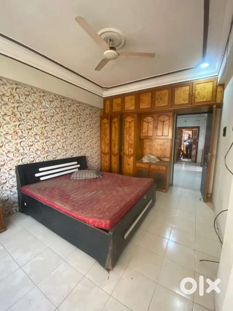 3bhk semi furnished penthouse 25000  for rent Gurukul
