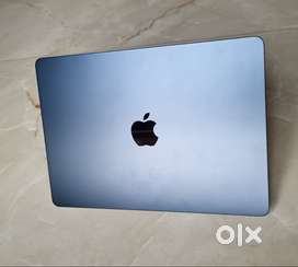 MacBook Air M2 Nice Midnight Color Brand New Condition