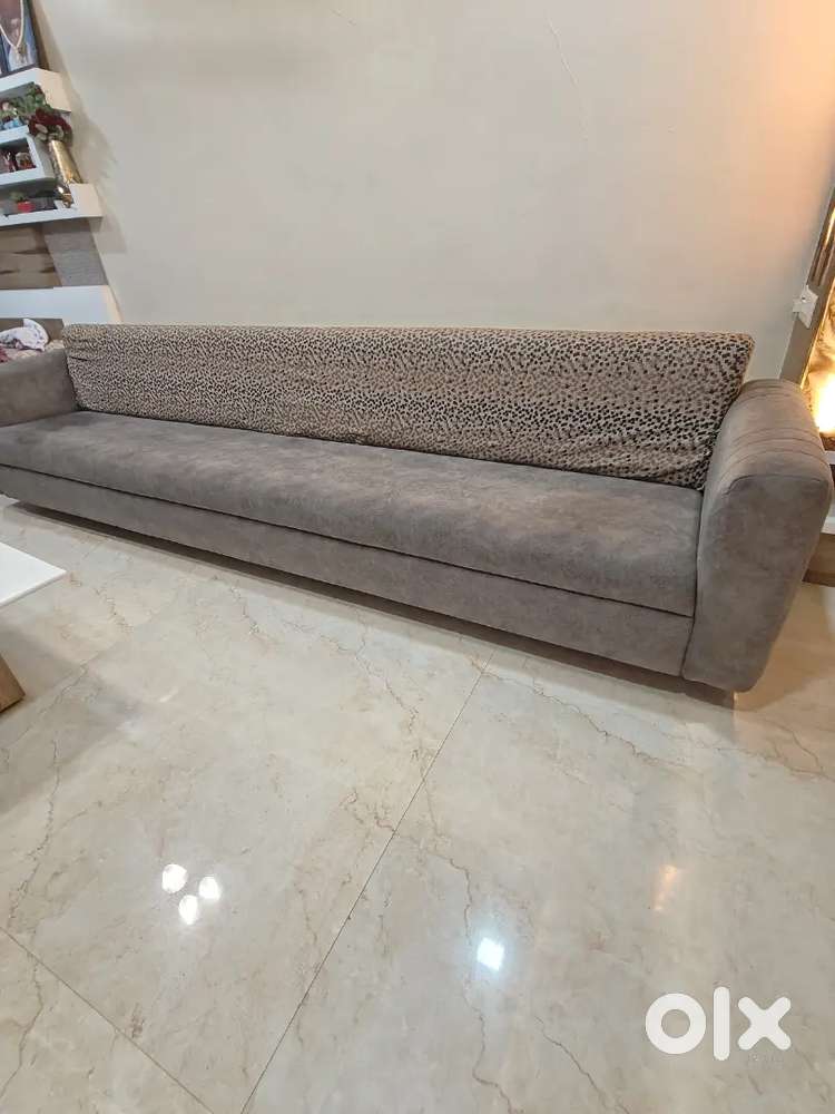 Long Sofa for 7 people