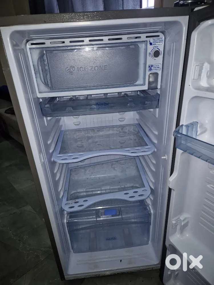 Croma Refrigerator