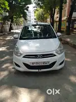 Hyundai i10 Sportz AT, 2011, Petrol