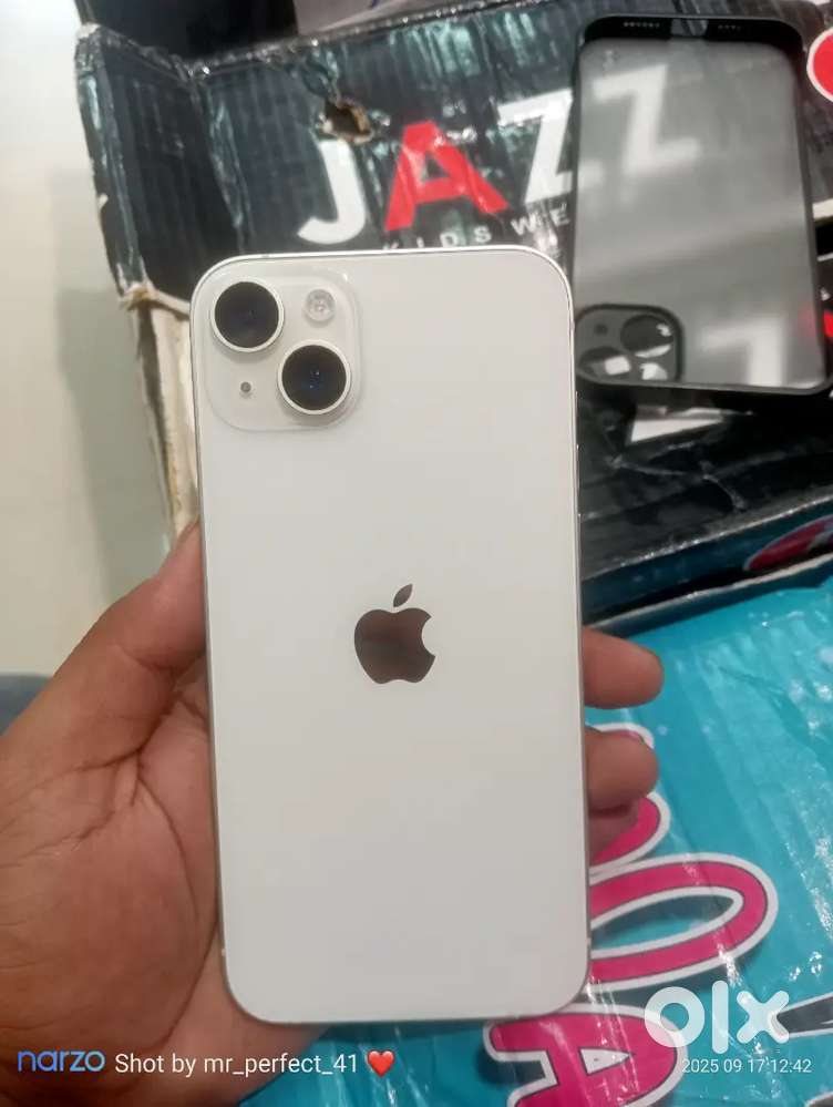 iPhone 14 plus ram 128