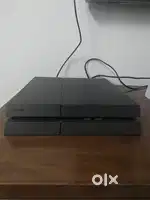 PlayStation 4 ( PS4) 1TB storage with 2 controller and 12 games