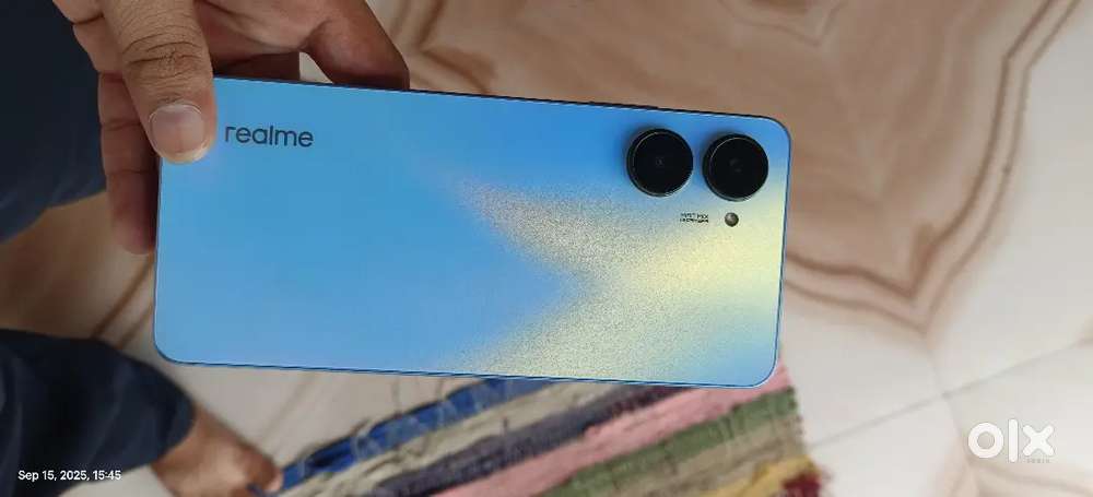 Realme 10 pro 5g  (RAM 8+4/128 ) 1 year old samsung a14 5g RAM (4/128)