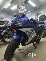 Yamaha R15 V2 2018 BS4/ EMI Options Available