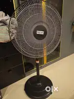 Remi stand fan