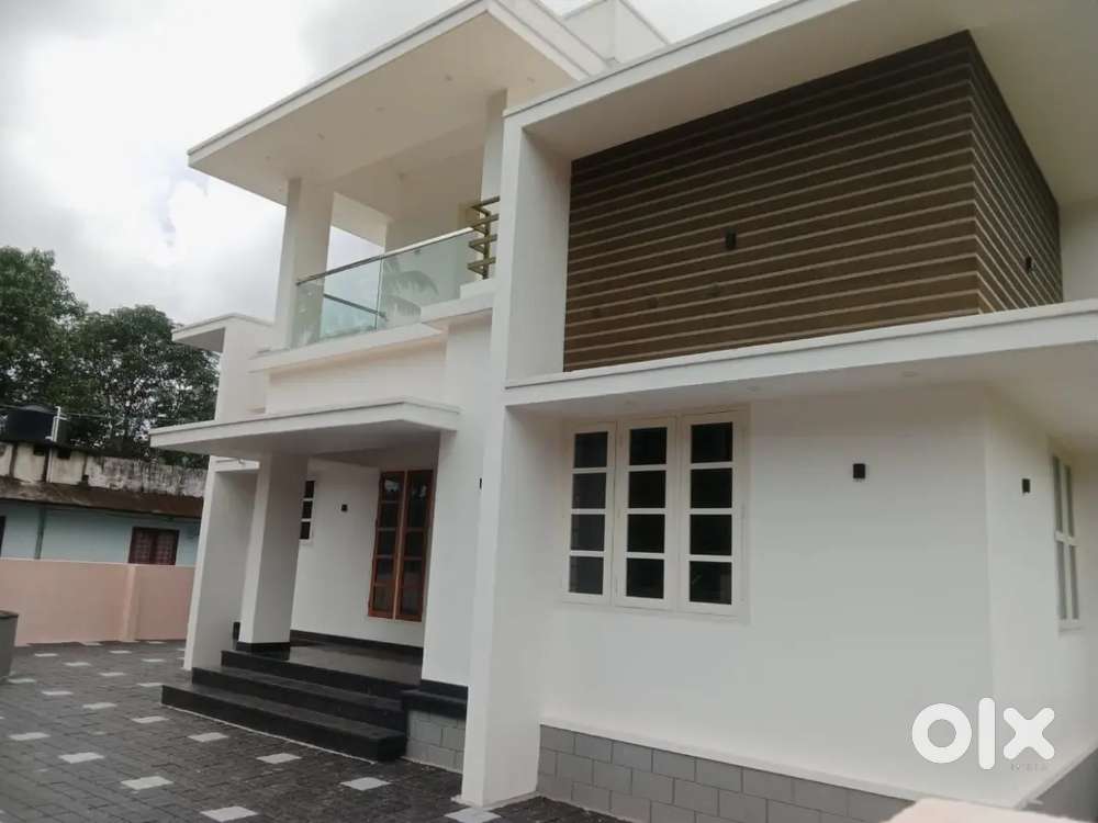തെങ്ങണാ 5.5 cent 3 bedroom attached.69 .lakh.
