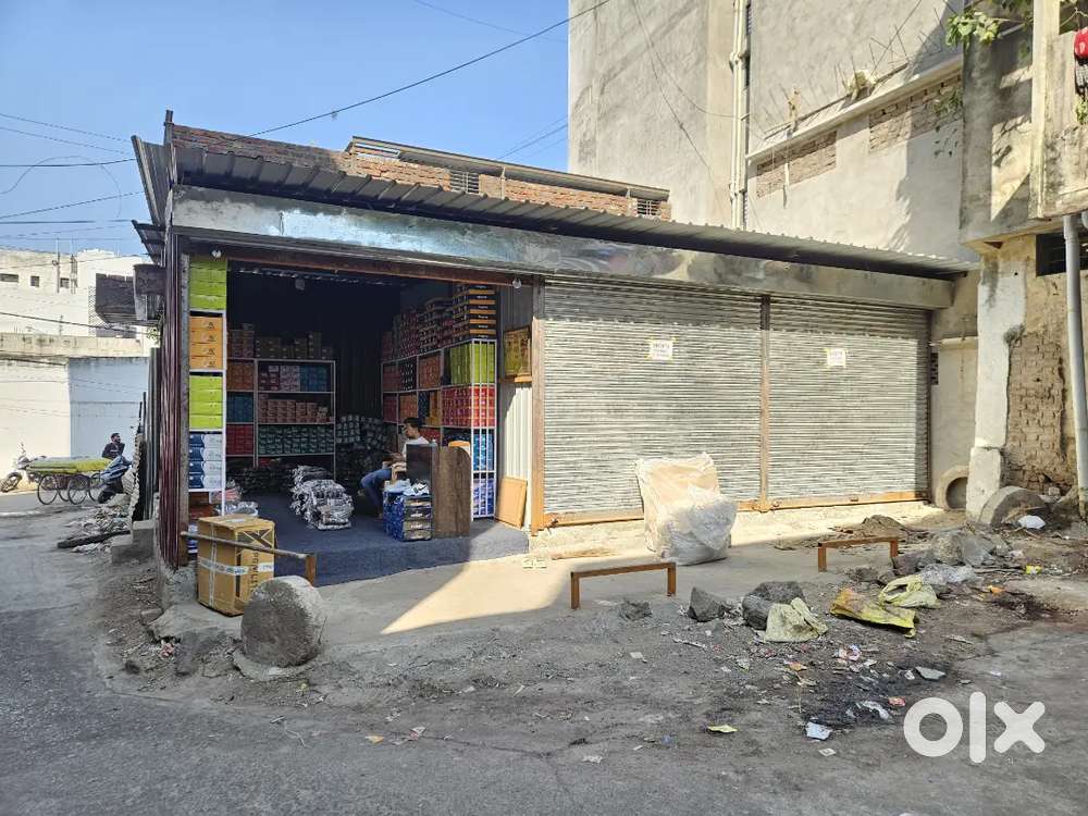 Shops Available for Rent in Prime Location