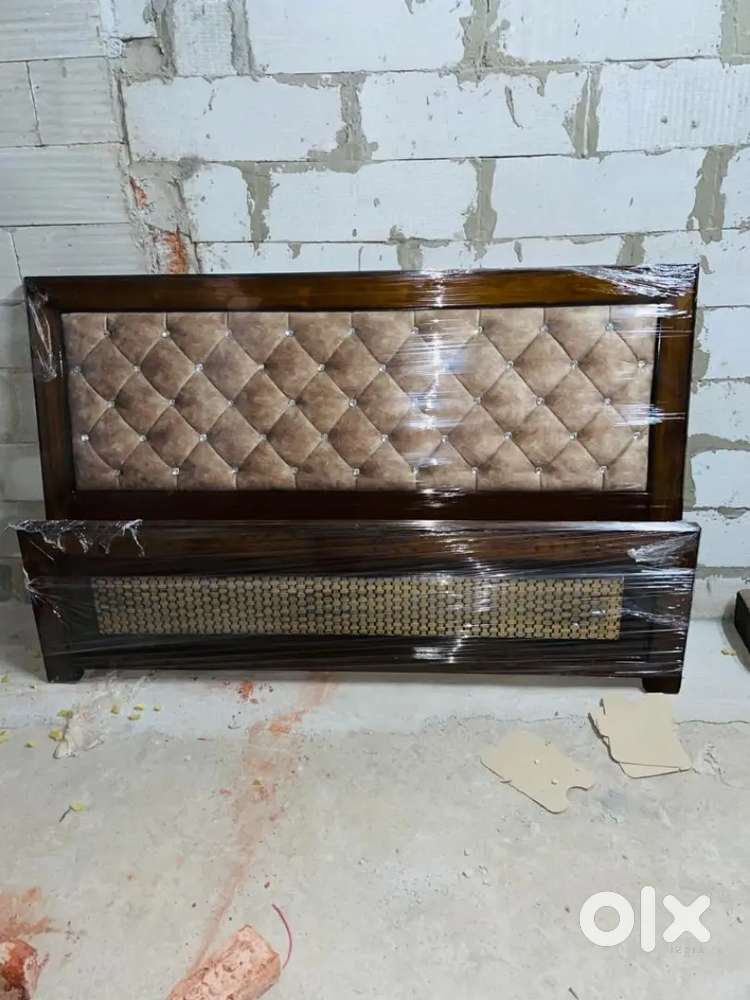 Customization Options: Many fabric

beds offer customization options,