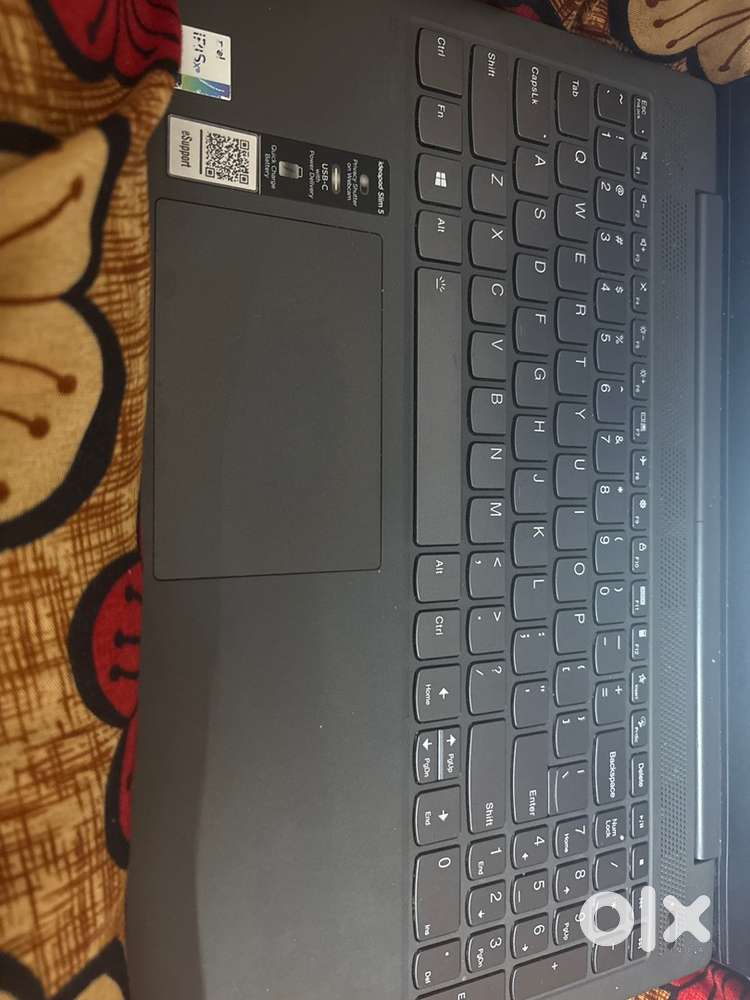 Lenovo 5i laptop