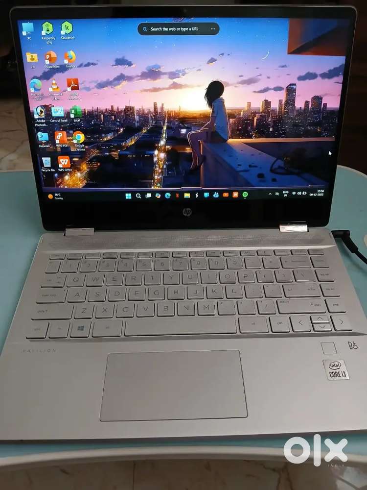 HP 2-in-1 Touchscreen Laptop(Battery is 100%!)