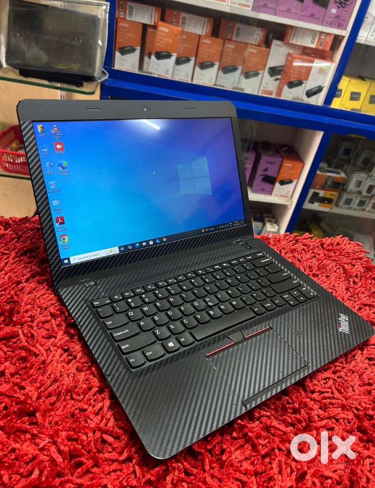 Lenovo thinkpad intel i7, 5th Generation, 8 GB RAM, 256 GB New SSD,