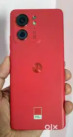 Moto Edge 40 (5G Dual SIM) 8/256 GB  in excellent condition.