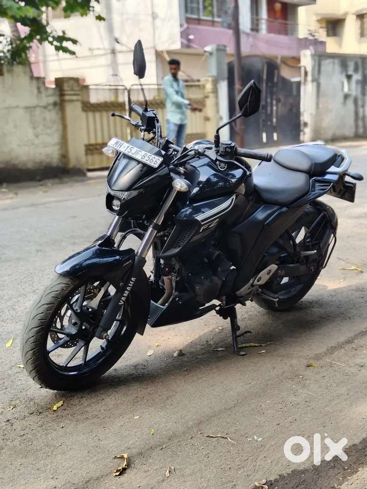 Yamaha FZ v3 available the bike zone Location Nashik