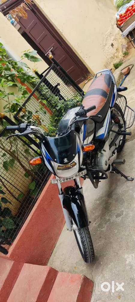 Bajaj CT100 Fixed price