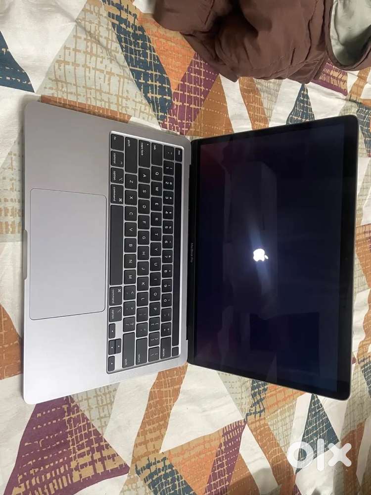 MacBook Pro - 13